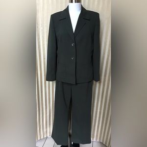 Current Trend Retro Pantsuit